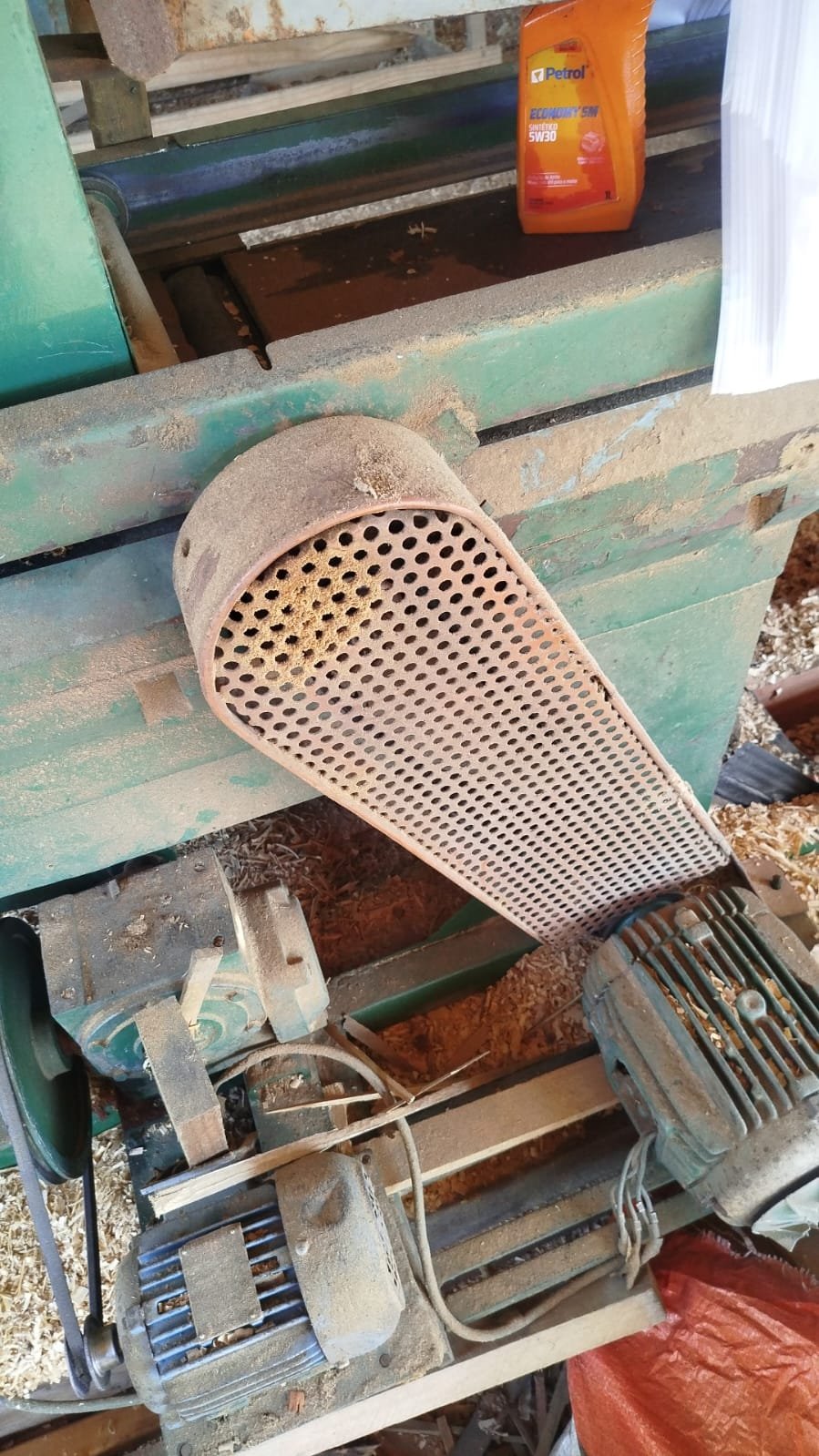 Máquina para fazer maravalha